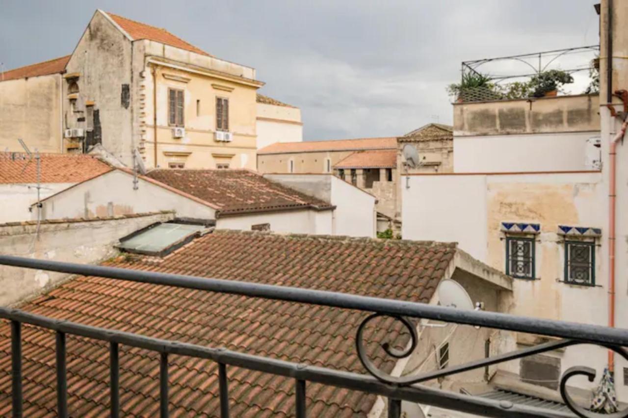 Tavola Tonda Apartament Palermo Luaran gambar