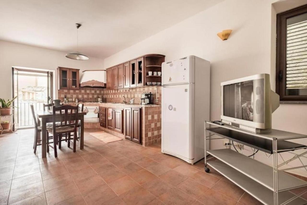 Tavola Tonda Apartament Palermo Luaran gambar